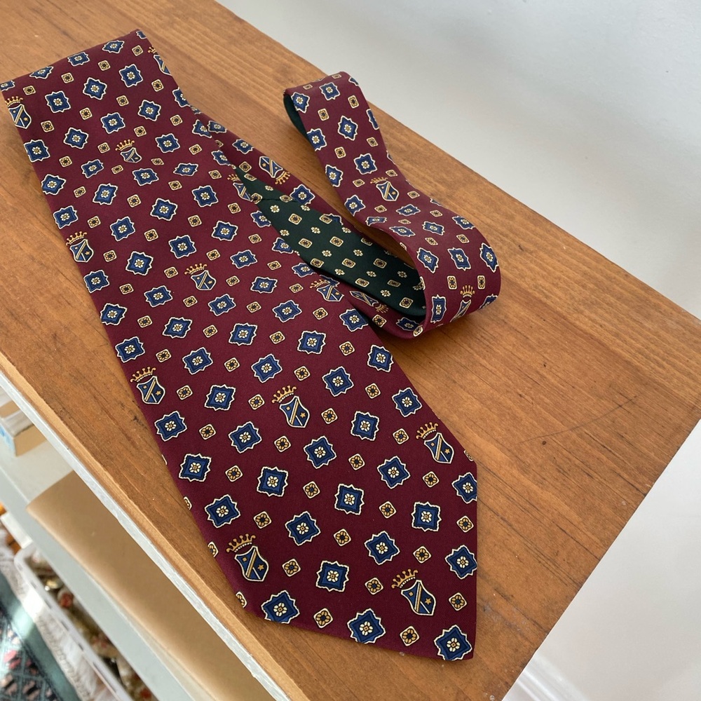 Tommy Hilfiger vintage silk preppy tie